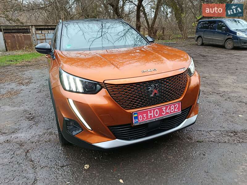 Внедорожник / Кроссовер Peugeot e-2008 2020 в Дубно