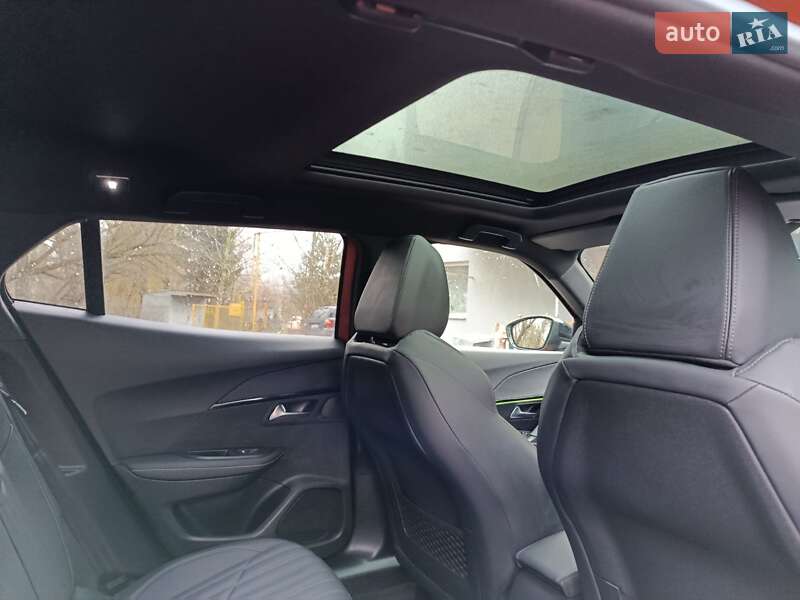 Внедорожник / Кроссовер Peugeot e-2008 2020 в Дубно