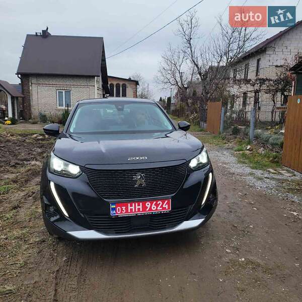 Peugeot e-2008 2020