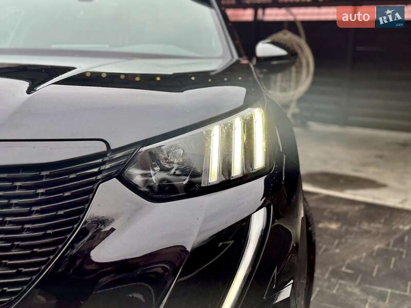 Внедорожник / Кроссовер Peugeot e-2008 2020 в Дрогобыче