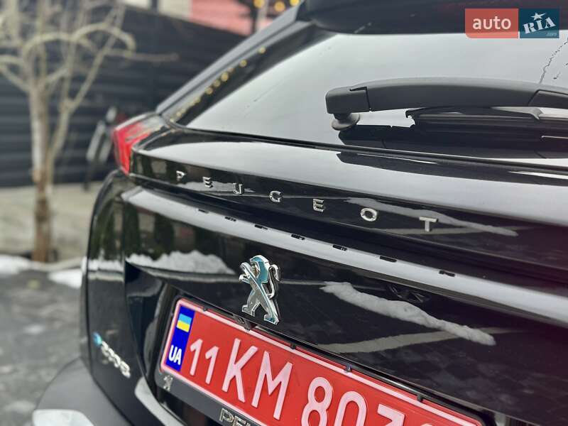 Внедорожник / Кроссовер Peugeot e-2008 2020 в Дрогобыче