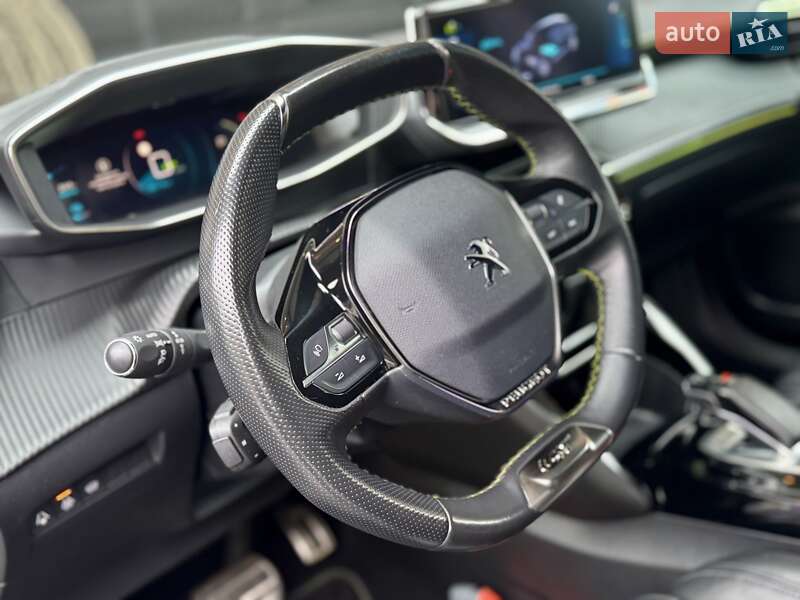 Внедорожник / Кроссовер Peugeot e-2008 2020 в Дрогобыче