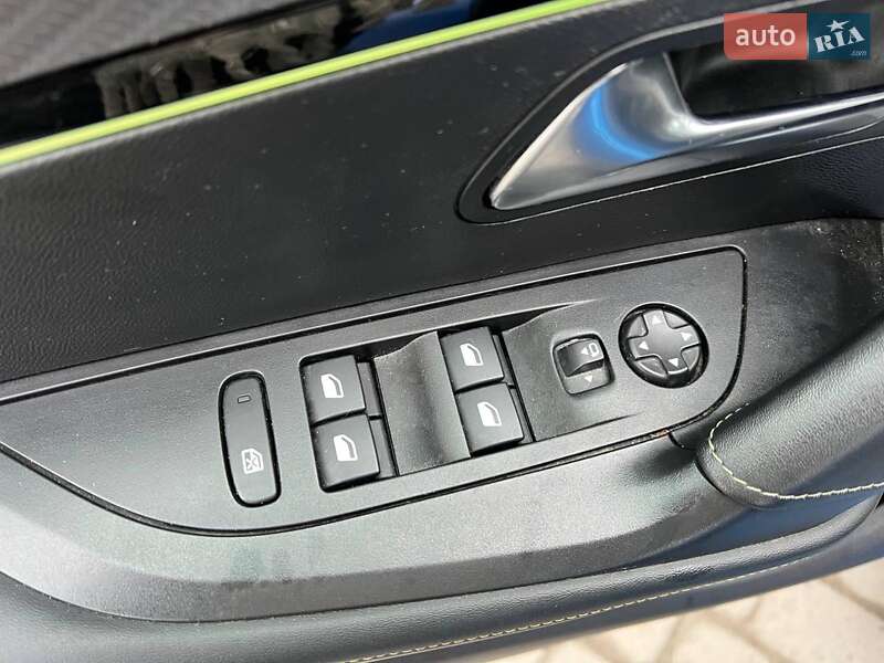 Внедорожник / Кроссовер Peugeot e-2008 2021 в Львове фото 16 Внедорожник / Кроссовер Peugeot e-2008 2021 в Львове