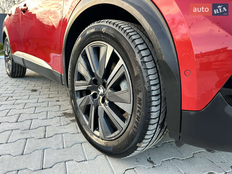 Внедорожник / Кроссовер Peugeot e-2008 2021 в Волочиске