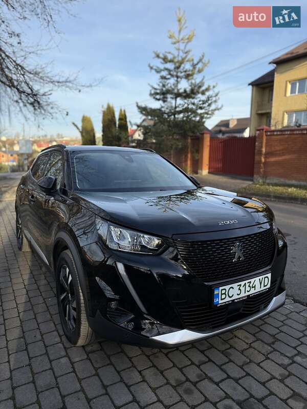Позашляховик / Кросовер Peugeot e-2008 2020 в Львові
