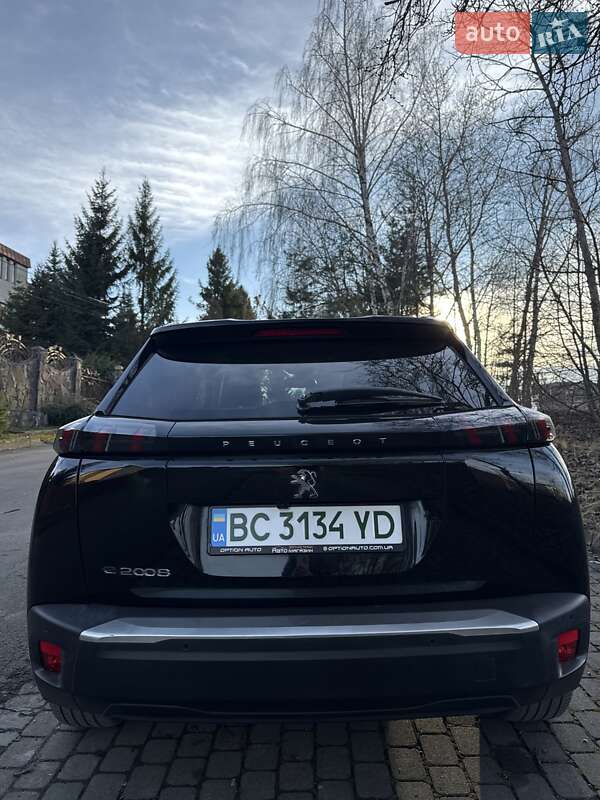 Позашляховик / Кросовер Peugeot e-2008 2020 в Львові