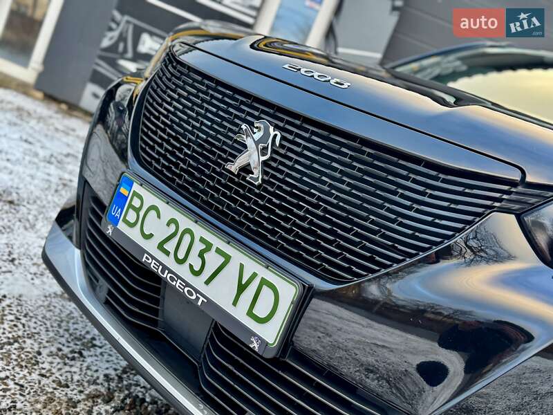 Позашляховик / Кросовер Peugeot e-2008 2020 в Дрогобичі фото 17 Позашляховик / Кросовер Peugeot e-2008 2020 в Дрогобичі