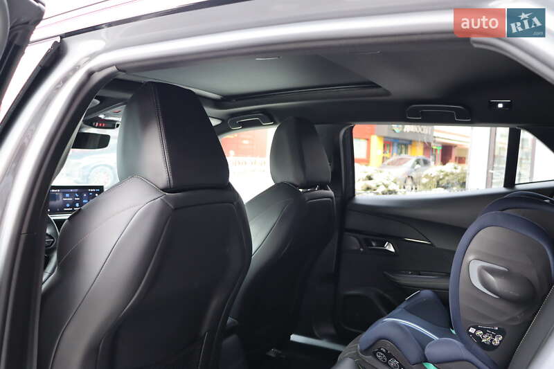 Внедорожник / Кроссовер Peugeot e-2008 2024 в Львове фото 37 Внедорожник / Кроссовер Peugeot e-2008 2024 в Львове