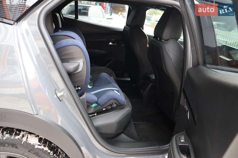 Внедорожник / Кроссовер Peugeot e-2008 2024 в Львове фото 43 Внедорожник / Кроссовер Peugeot e-2008 2024 в Львове