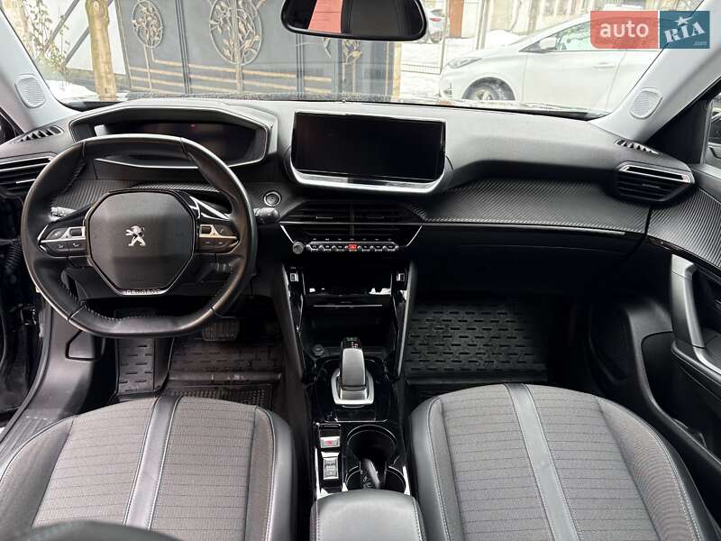 Внедорожник / Кроссовер Peugeot e-2008 2021 в Дрогобыче