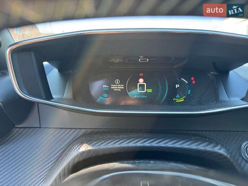 Внедорожник / Кроссовер Peugeot e-2008 2019 в Львове