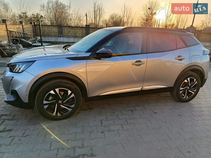 Внедорожник / Кроссовер Peugeot e-2008 2020 в Дубно