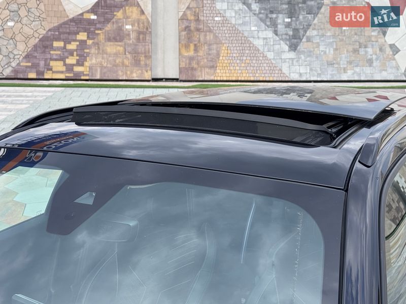 Внедорожник / Кроссовер Peugeot e-2008 2024 в Львове