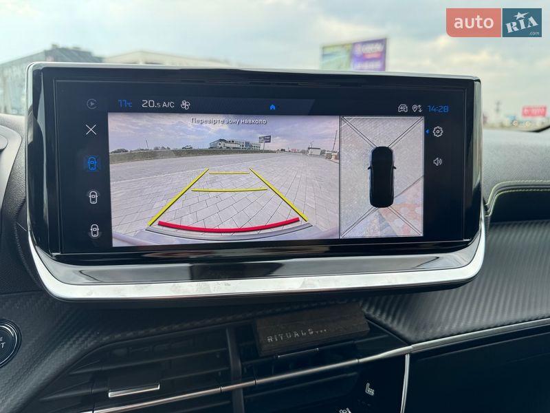 Внедорожник / Кроссовер Peugeot e-2008 2024 в Львове