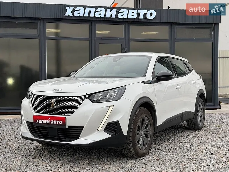 Peugeot e-2008