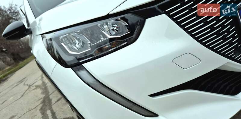 Хетчбек Peugeot e-208 2023 в Жовтих Водах