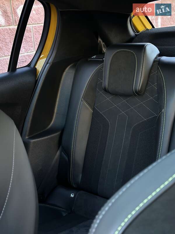 Хэтчбек Peugeot e-208 2021 в Ровно