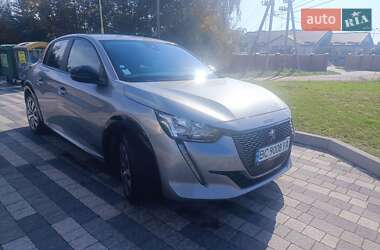 Хэтчбек Peugeot e-208 2019 в Львове