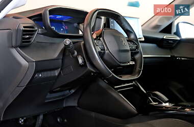 Хэтчбек Peugeot e-208 2021 в 