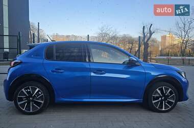 Хэтчбек Peugeot e-208 2021 в Ивано-Франковске