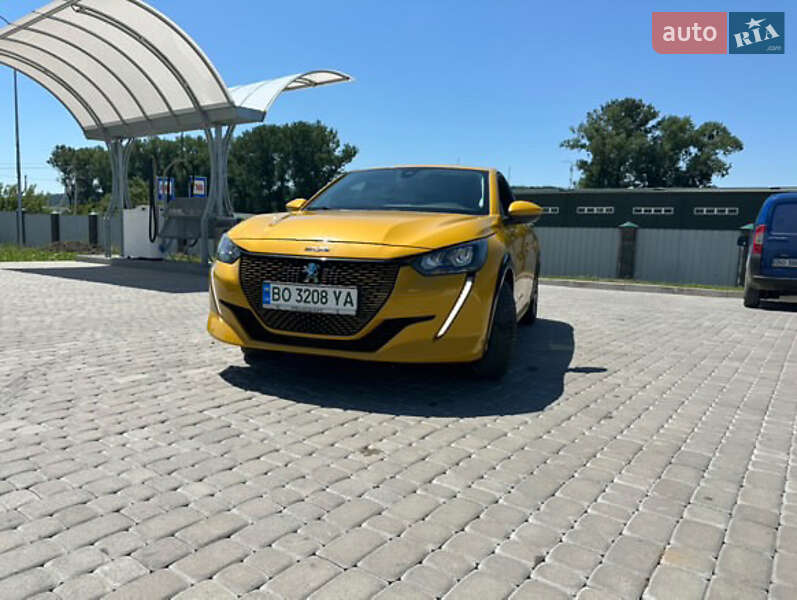 Хетчбек Peugeot e-208 2021 в Тернополі