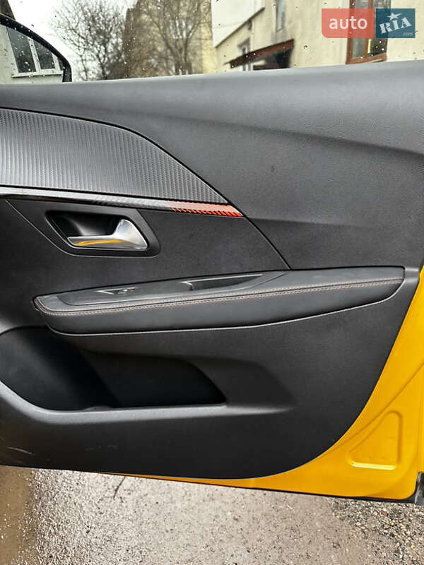 Хетчбек Peugeot e-208 2021 в Тернополі