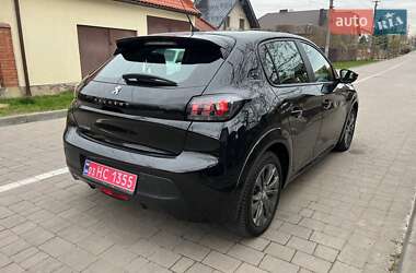 Хэтчбек Peugeot e-208 2021 в 