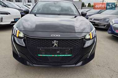 Хэтчбек Peugeot e-208 2020 в 