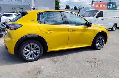Хэтчбек Peugeot e-208 2021 в 