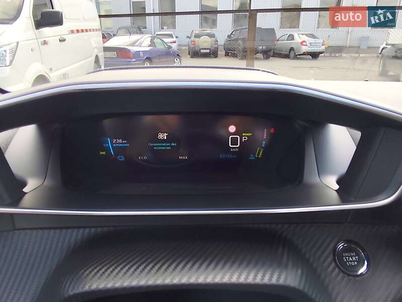Хетчбек Peugeot e-208 2019 в Києві