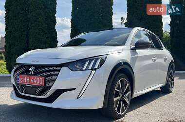 Хетчбек Peugeot e-208 2022 в Дубні
