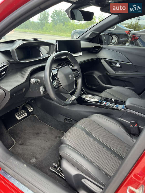 Хетчбек Peugeot e-208 2022 в Львові