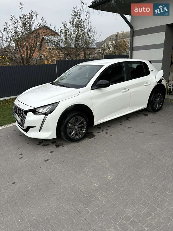 Хэтчбек Peugeot e-208 2021 в Тернополе фото 13 Хэтчбек Peugeot e-208 2021 в Тернополе