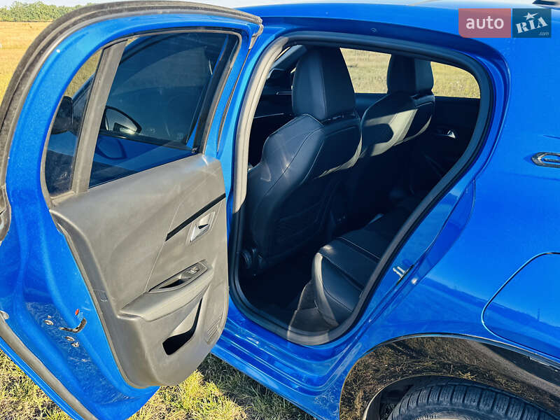 Хэтчбек Peugeot e-208 2020 в Ромнах