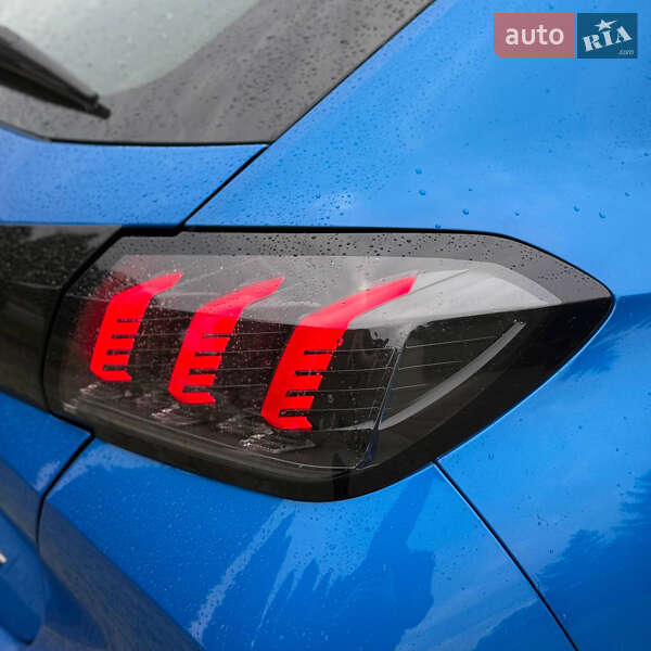 Хэтчбек Peugeot e-208 2023 в Ровно