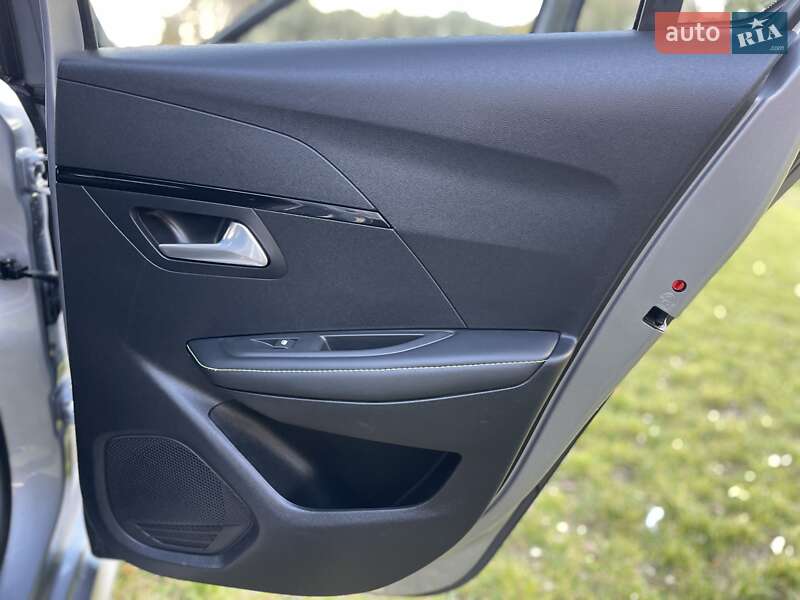Хетчбек Peugeot e-208 2021 в Хмельницькому