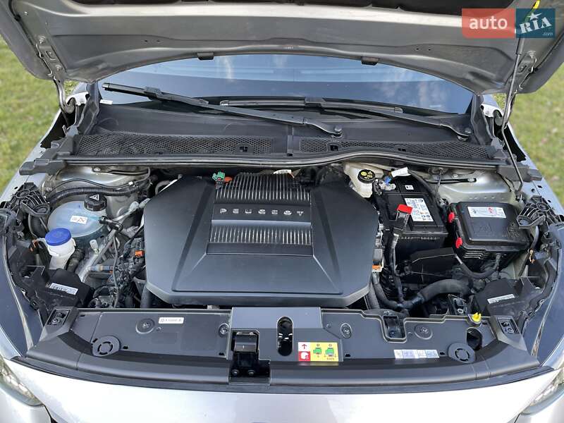 Хетчбек Peugeot e-208 2021 в Хмельницькому