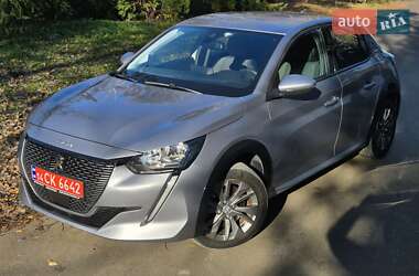 Хэтчбек Peugeot e-208 2019 в Львове