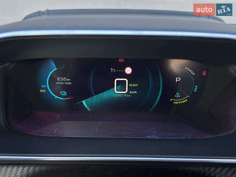 Хэтчбек Peugeot e-208 2019 в Львове