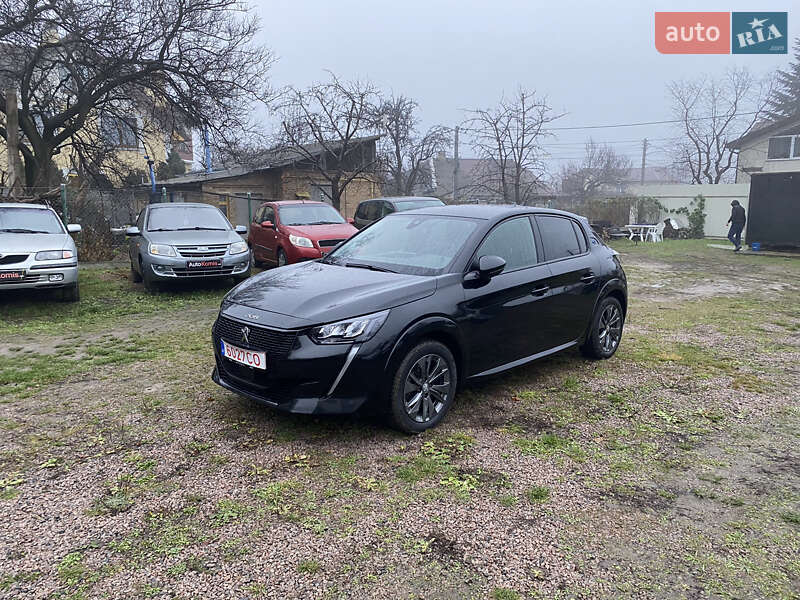 Хетчбек Peugeot e-208 2021 в Києві