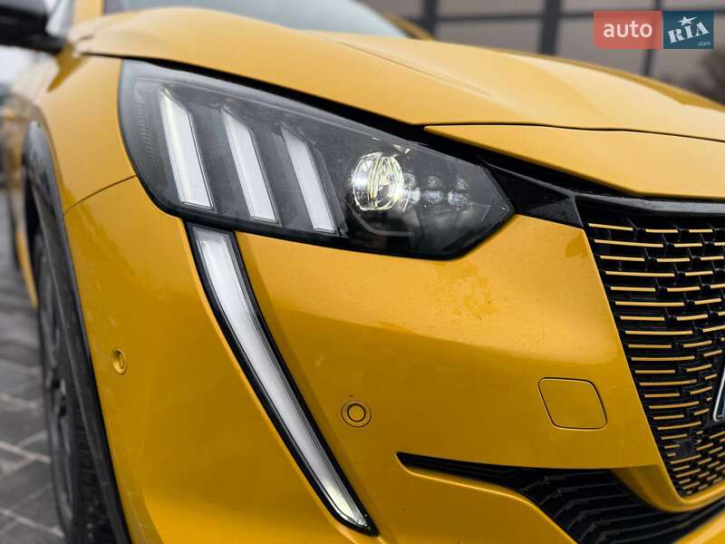 Хэтчбек Peugeot e-208 2021 в Коломые
