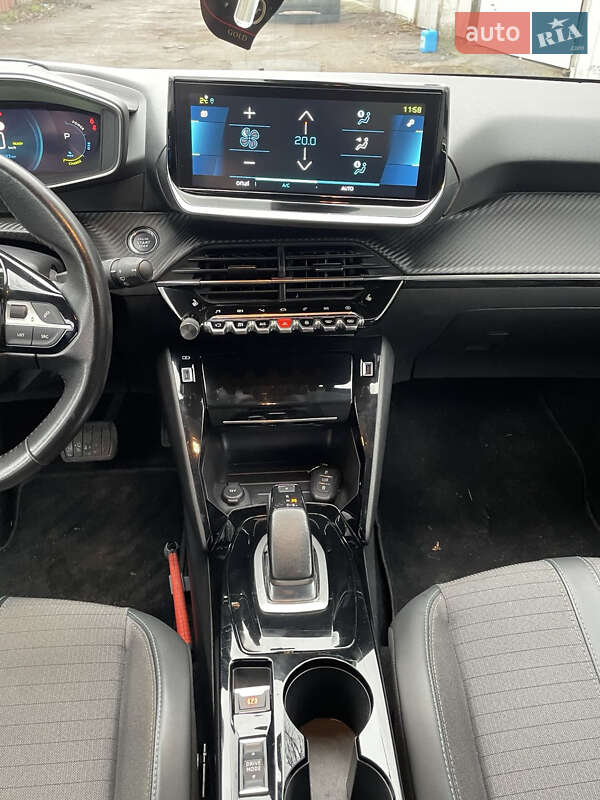 Хетчбек Peugeot e-208 2021 в Черкасах фото 14 Хетчбек Peugeot e-208 2021 в Черкасах