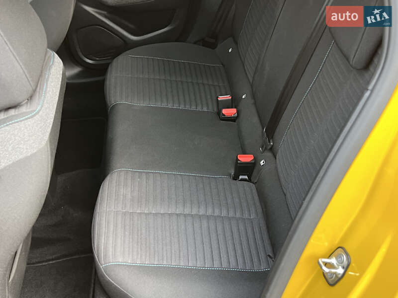 Хетчбек Peugeot e-208 2023 в Львові