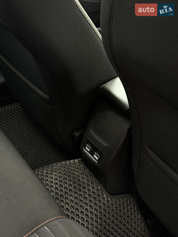 Хэтчбек Peugeot e-208 2020 в Киеве фото 21 Хэтчбек Peugeot e-208 2020 в Киеве