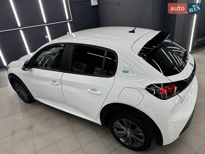 Peugeot e-208 2021 VIN VR3UHZKXZMT080126 фото оголошення 10 з 46