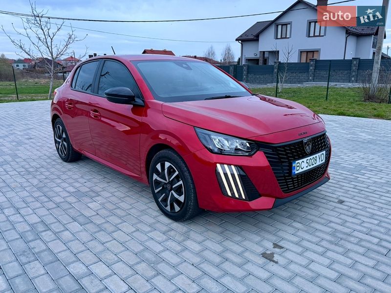 Хэтчбек Peugeot e-208 2024 в Львове
