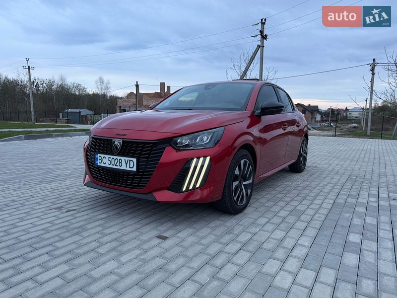 Хэтчбек Peugeot e-208 2024 в Львове