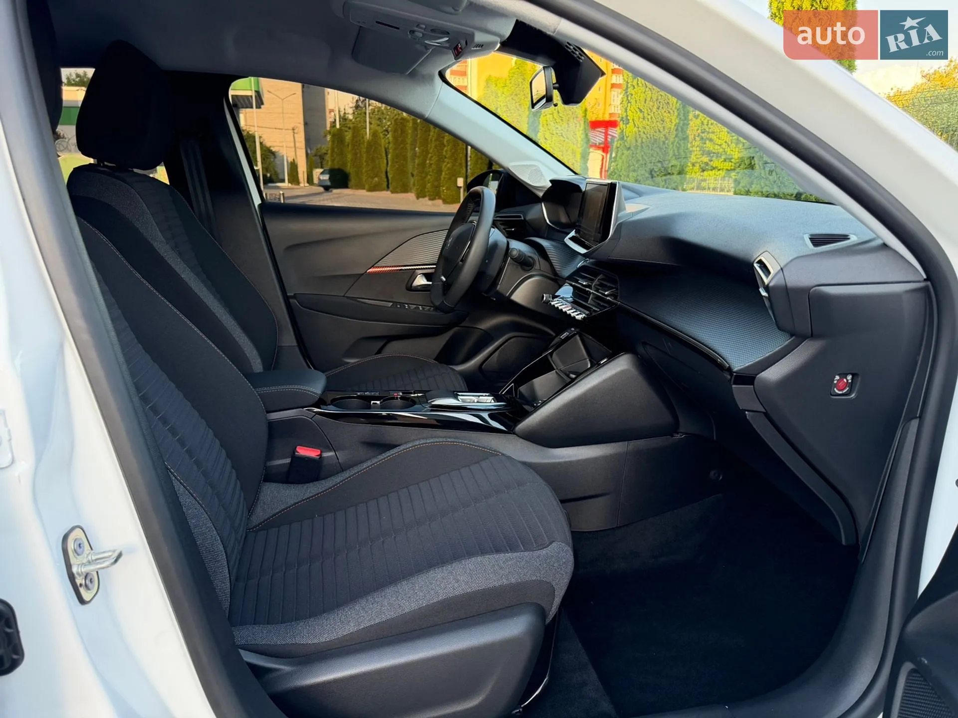 2023 Peugeot 208 - мініатюра 40
