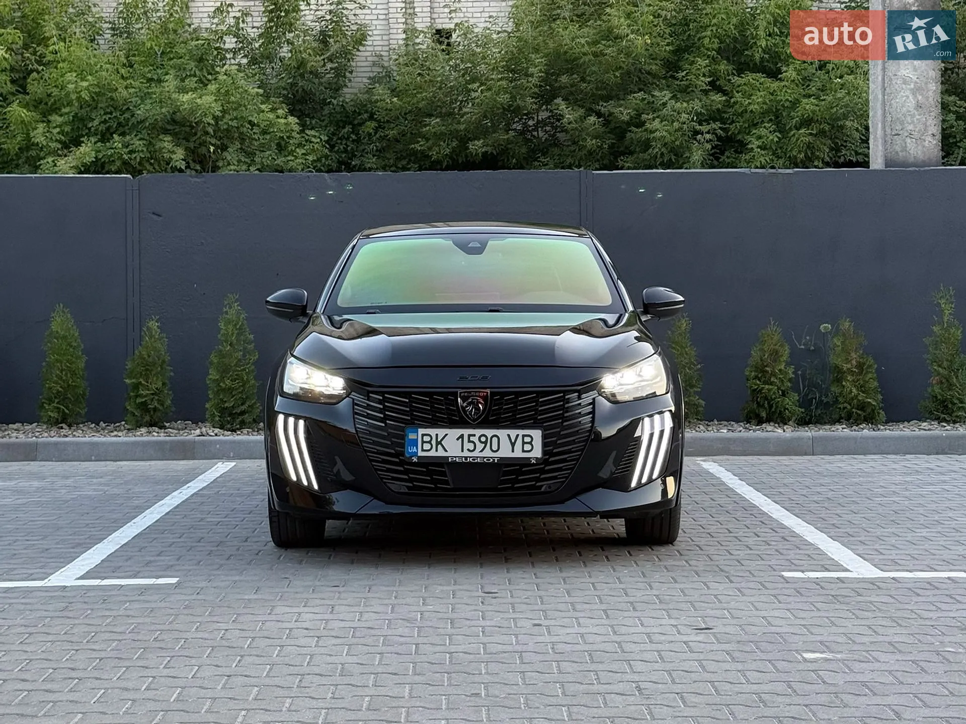 Peugeot e-208 2024 VIN VR3UHZKW2R4093205 фото оголошення 2 з 47