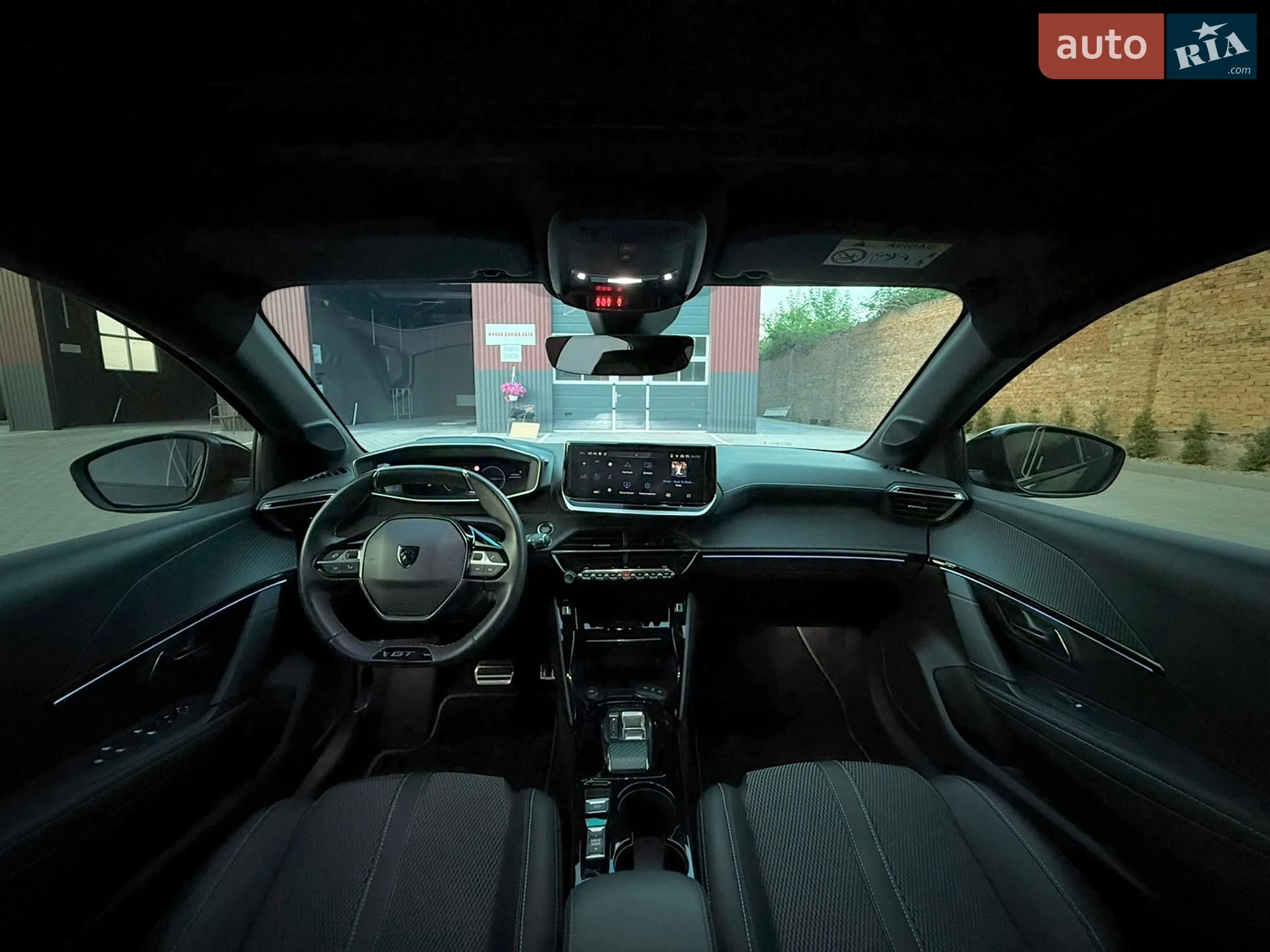Peugeot e-208 2024 VIN VR3UHZKW2R4093205 фото оголошення 29 з 47